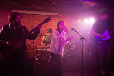 Amy Dx Band Big Difference 2